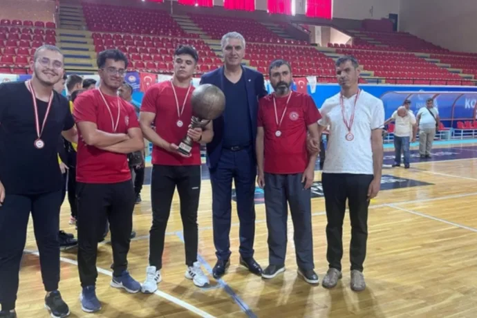 ENGELLİ SPORLARI İÇİN ÇAĞRI: BELEDİYELERİMİZ GÖREVİNİ YAPMALI!