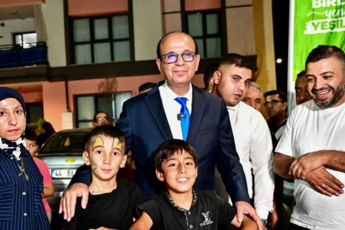 İkizce TOKİ 1. Etap Konutları’nda ‘Yeşilyurt Yaz Akşamları’ coşkusu yaşandı