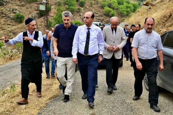 Yeşilyurt’ta kırsal yollar sathi asfaltla buluşuyor