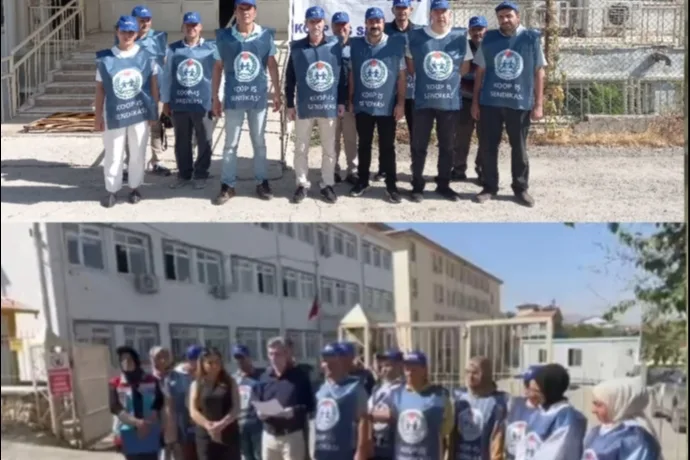 Malatya’da Sosyal Yardımlaşma ve Dayanışma Vakıflarında İş Bırakma Eylemi