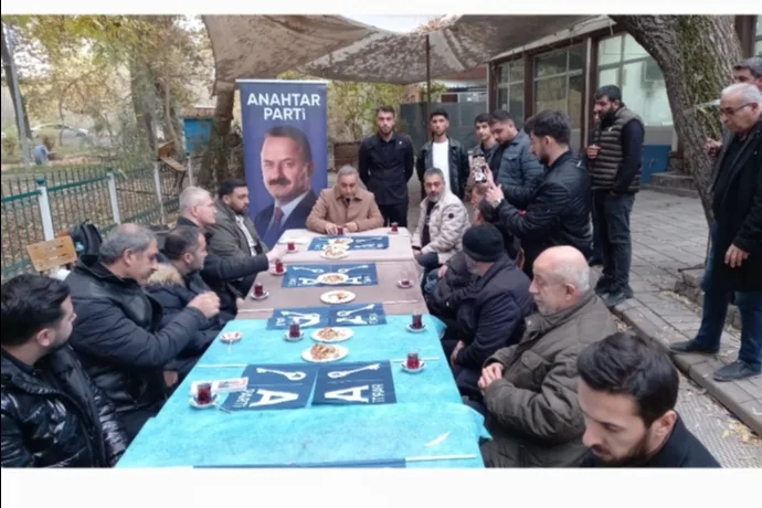 ANAHTAR PARTİ’DEN DİLEK MAHALLESİ’NE ZİYARET Av. Nurettin Atabay: “Dilek sahipsiz bırakılmış, artık sahadayız”