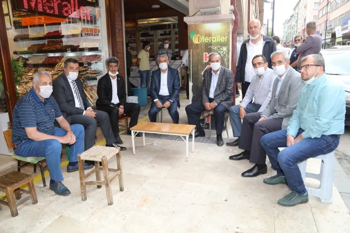 BAŞKAN GÜDER’DEN ŞİRE PAZARI ESNAFINA SOKAK MÜJDESİ