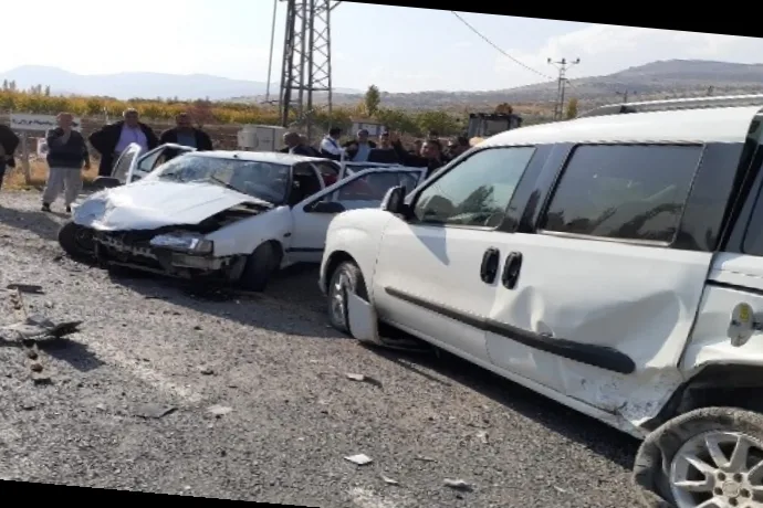 Malatya’da Feci Kaza: 4’üAğır 11 Yaralı