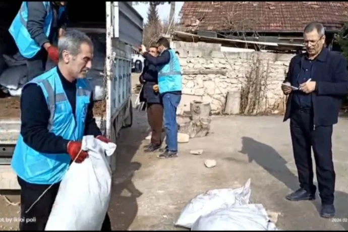 KIŞIN AYAZINA KARŞI BİR TUTAM SICAKLIK: 64 AİLENİN EVİNE UMUT TAŞINDI