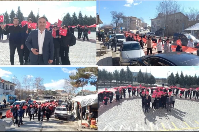 Dilek Mahallesi’nde Bayrak Korteji Yürüyüşü Büyük İlgi Gördü