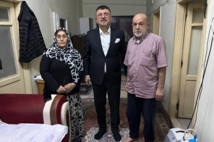 VELİ AĞBABA İFTAR PROGRAMLARINDA MALATYALILARLA BULUŞMAYA DEVAM EDİYOR