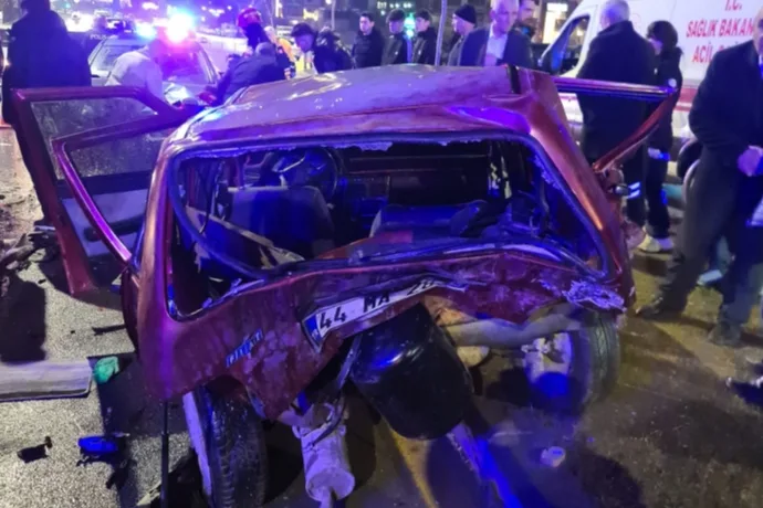 Malatya’da Yaralanmalı Trafik Kazası: 3 Kişi Yaralandı