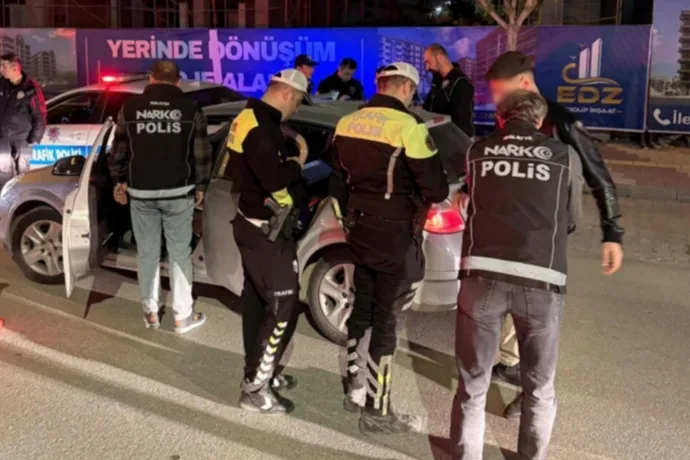 Malatya’da Suçla Mücadelede Rekor Denetim: Binlerce Kişiye İşlem, Yüzlerce Yakalama