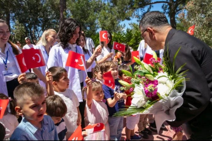 Ağbaba’dan 23 Nisan mesajı: