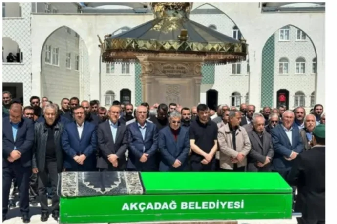 Malatya’da Hasan Atay’ın Acı Günü: Babası Necmeddin Atay Vefat Etti
