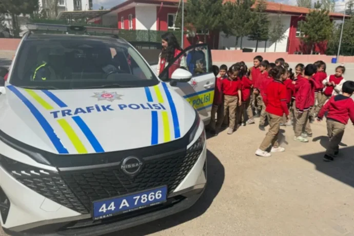 Doğanşehir’de öğrencilere trafik bilinci aşılandı