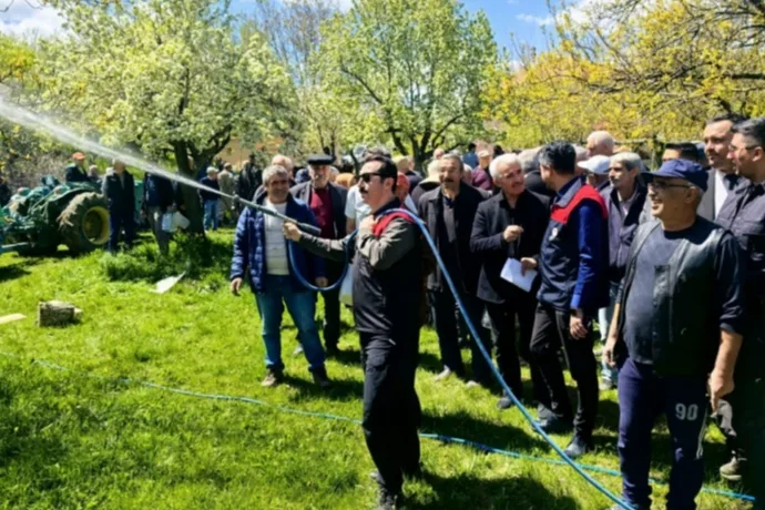 Hekimhan’da Üreticilere Sıvı Solucan Gübresi Desteği