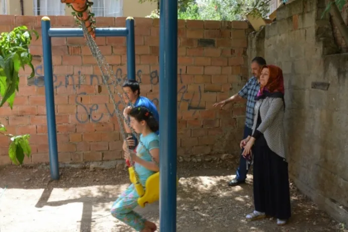 ‘Sevinçleri dünyaya değer’