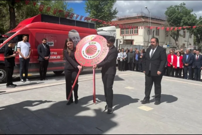 CHP 19 Mayıs’ta Atatürk Anıtı’na çelenk sundu