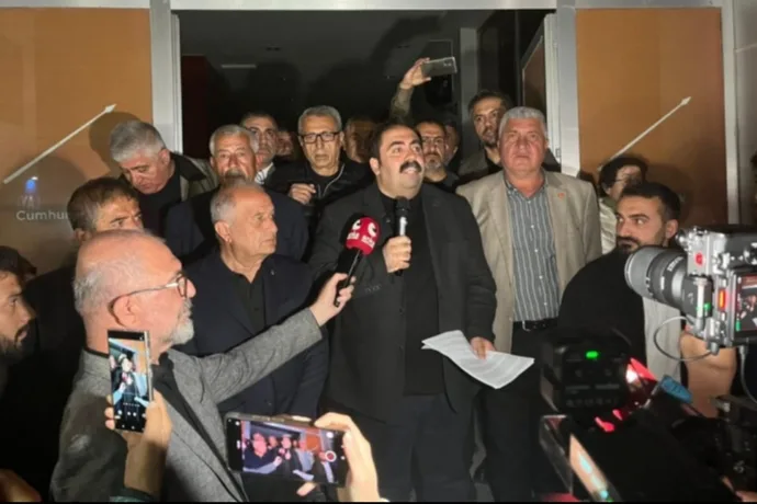 Yıldız: Bu Karar Türkiye Demokrasisine Yapılmış Bir Darbedir