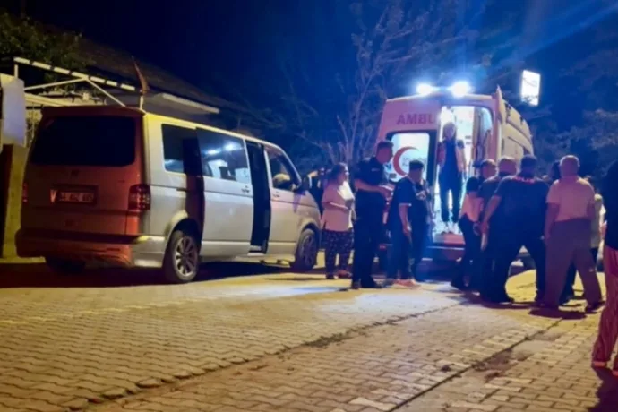 Çavuşoğlu’nda Ev Baskını Sonrası Kavga: 3 Yaralı