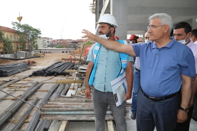 BATTALGAZİ DEVLET HASTANESİ’NİN 2021 YILINDA HİZMETE AÇILMASI HEDEFLENİYOR