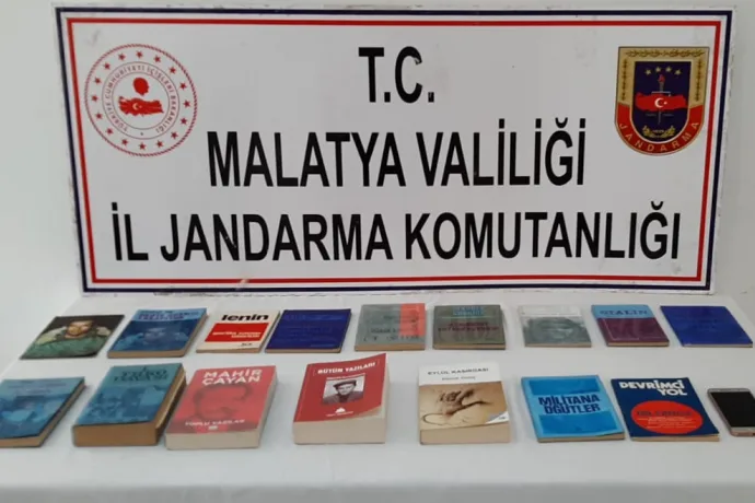Terör örgütü propagandasından 2 gözaltı