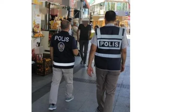 Malatya'da maske takmayan 13 kişiye 11 bin TL ceza