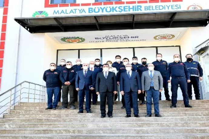 Gürkan'dan itfaiyeye tam not