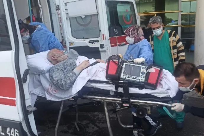 Korona hastaların bulunduğu yoğun bakım servisinde yangın çıktı