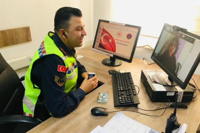 Jandarmadan Öğrencilere Uzaktan Trafik Eğitimi Verildi video