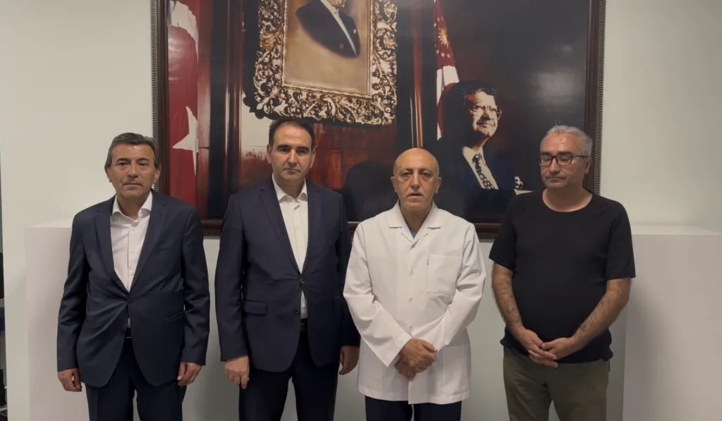 Milletvekili-Agbaba-Tedbir-Amacli-Yogun-Bakima-Alindi-202609261820-img-0344-1024x597