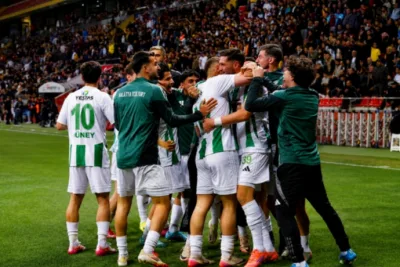 Yeşilyurtspor’dan Destansı Zafer! Final Biletini Uzatmalarda Aldı