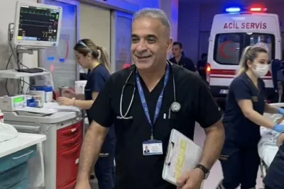 Battalgazi Devlet Hastanesi’nde Gönüllere Dokunan Hekim: Dr. Barış Kutlutürk